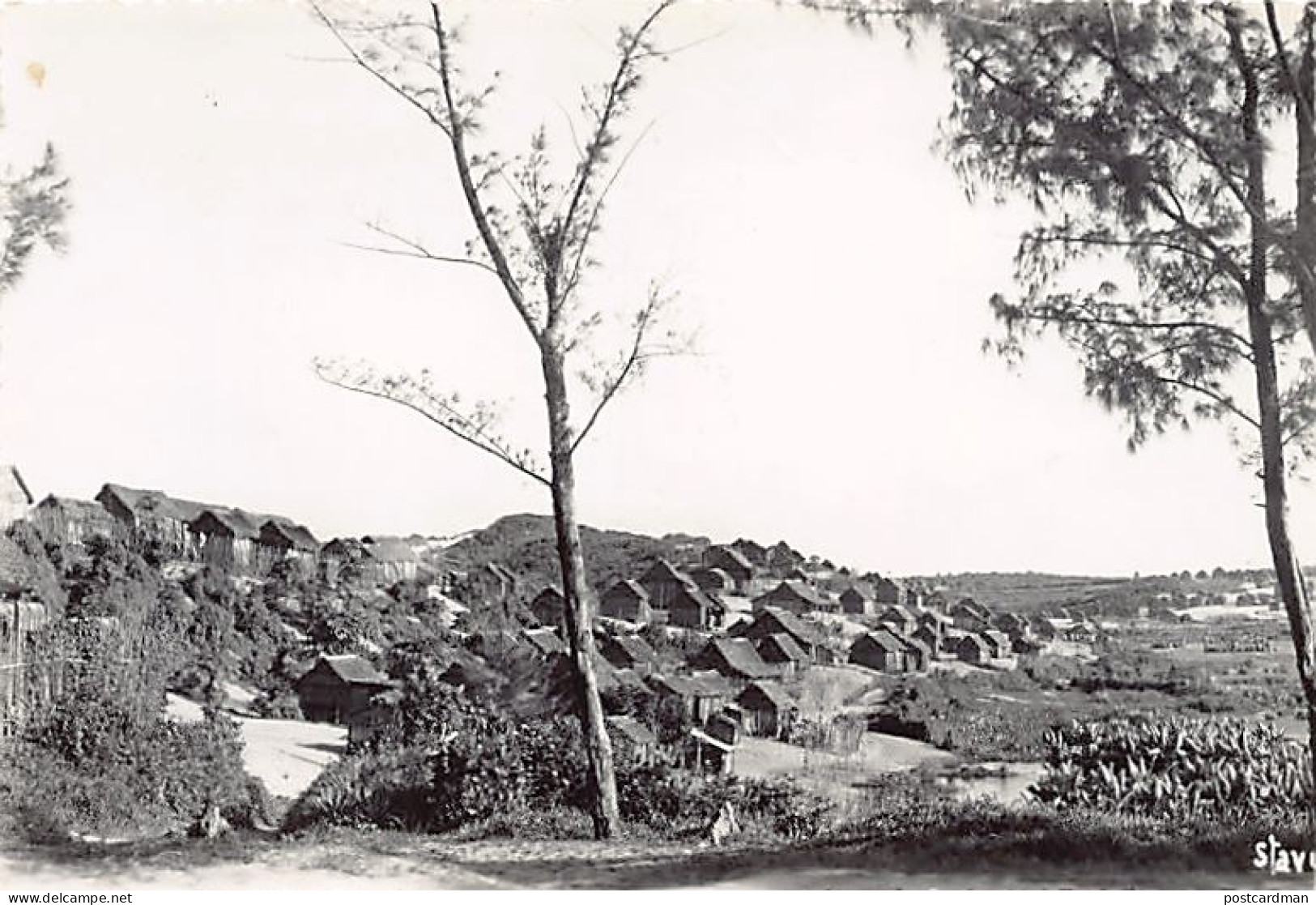 Madagascar - FORT-DAUPHIN - Village Amparihy - Ed. Stavy 1073