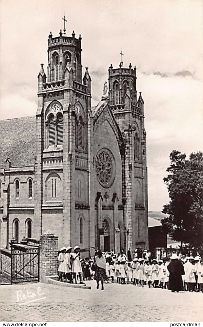 Madagascar - TANANARIVE - La cathédrale - Ed. Librairie de Madagascar - Cliché Soubise 17