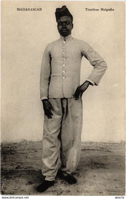 PC MADAGASCAR TIRAILLEUR MALGACHE MADAGASCAR (a76167)