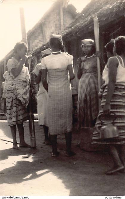 Madagascar - Types de femmes - CARTE PHOTO