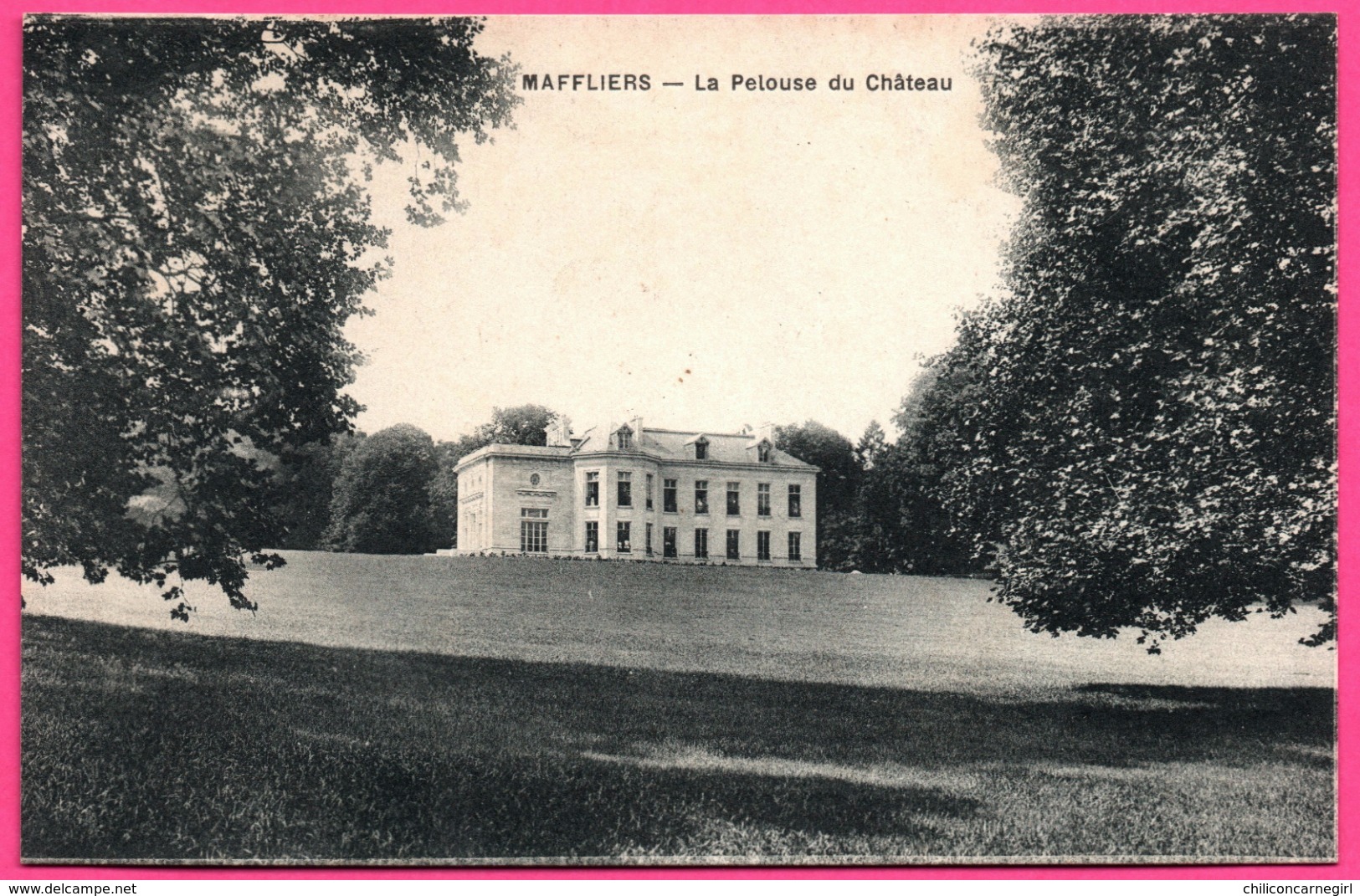 Maffliers - La pelouse du Château - Edit. FREMONT