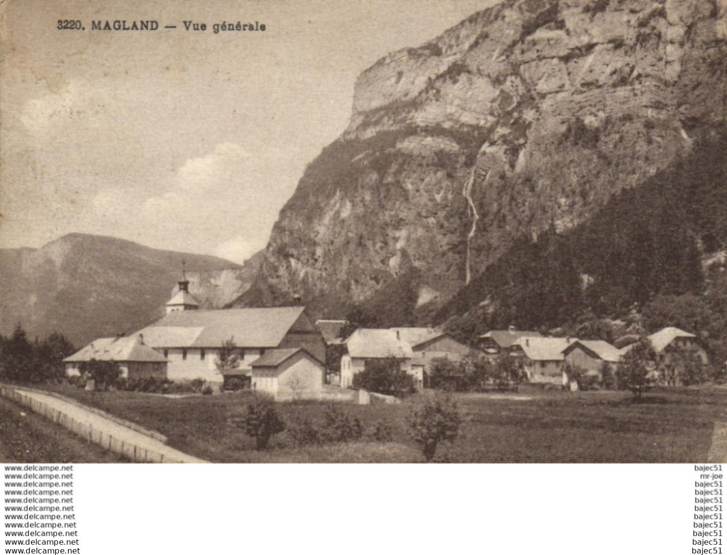 Magland - vue générale
