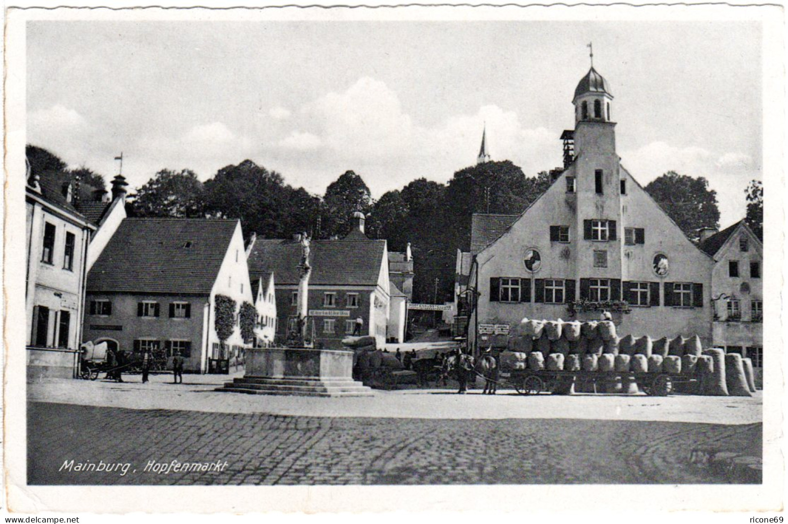 Mainburg, Hopfenmarkt m. Brauerei Christlbräu u. Pferdefuhrwerken, 1941 gebr. AK
