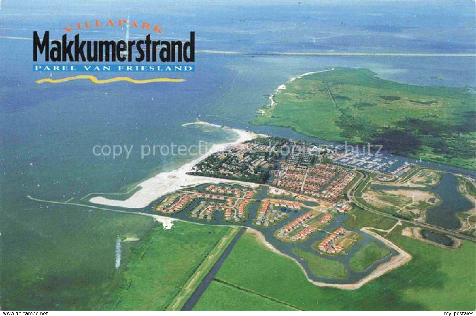 Makkum Friesland NL Villapark-Makkumerstrand Strand Hafen Boote Ferienhaeuser Me
