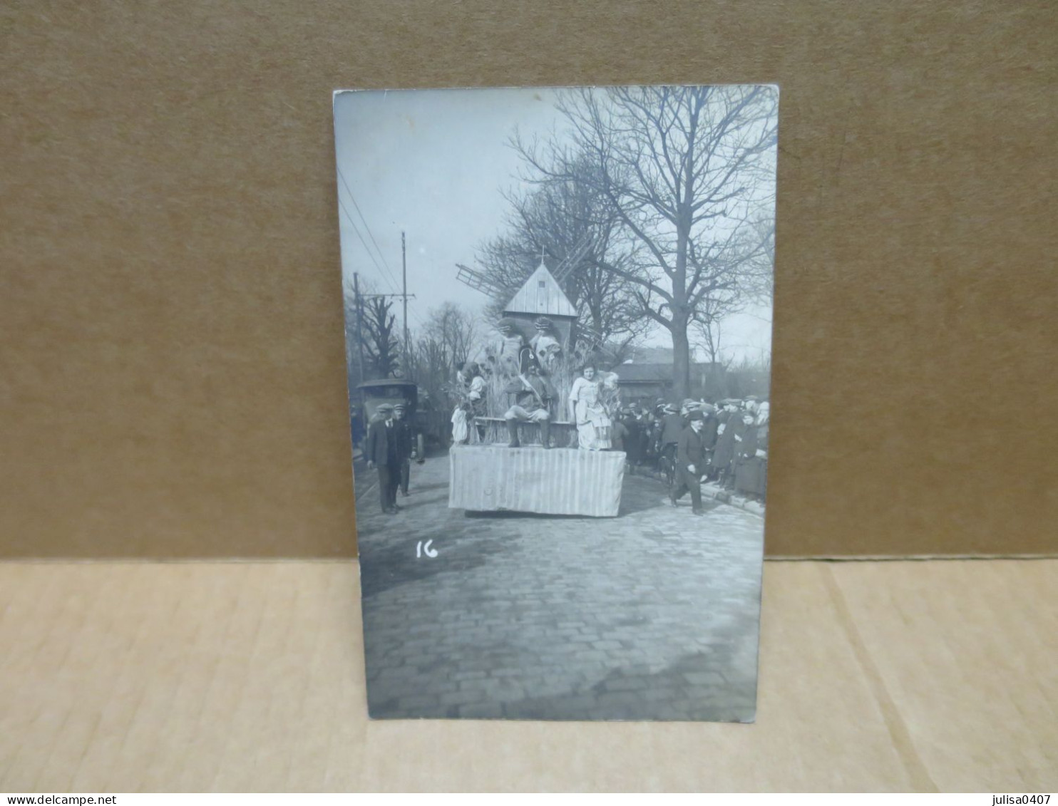 MALAKOFF ou environs (92) carte photo cavalcade char belle animation