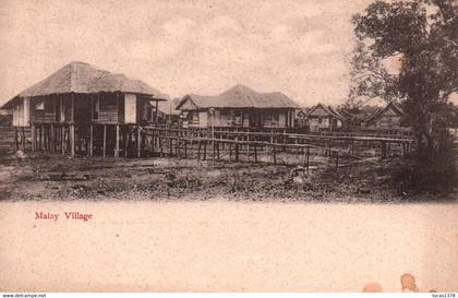 MALAY VILLAGE / PRECURSEUR