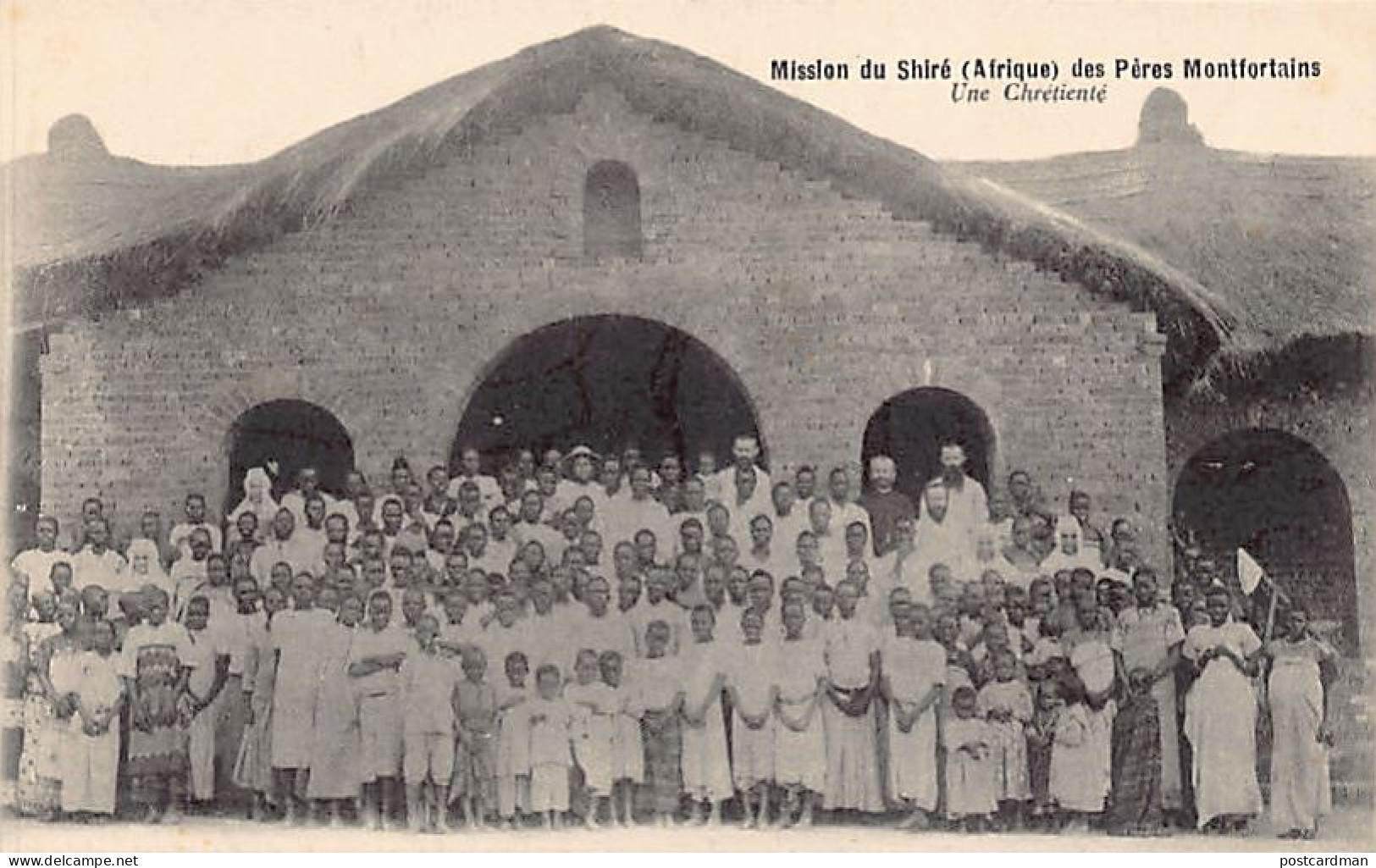 Malawi - A Christian parish - Publ. Company of Mary - Mission du Shiré des Pères Montfortains