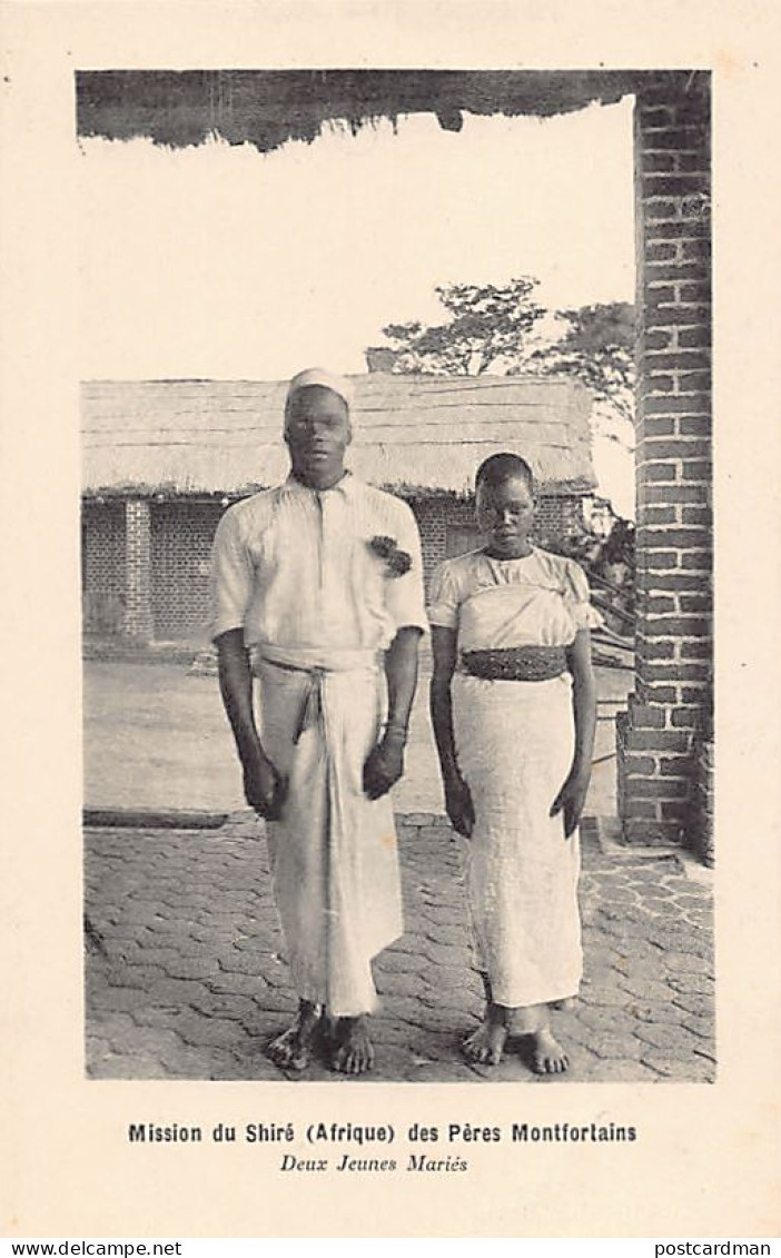 Malawi - Two young indigenous brides - Publ. Company of Mary - Mission du Shiré des Pères Montfortains