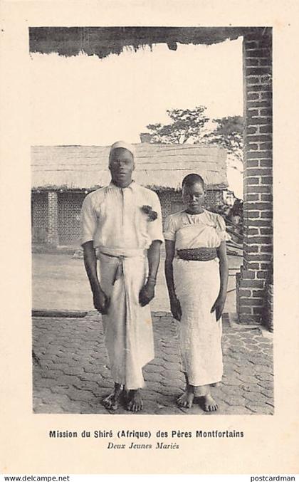 Malawi - Two young indigenous brides - Publ. Company of Mary - Mission du Shiré des Pères Montfortains