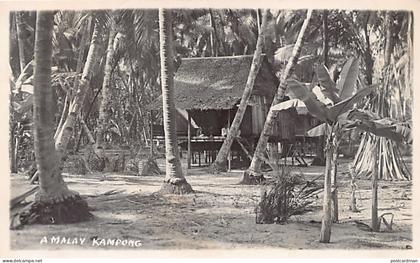 Malaysia - A Malay Kampongs - REAL PHOTO - Publ. unknown
