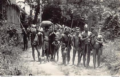 Malaysia - Sakai (Semang) tribe travelling - REAL PHOTO - Publ. unknown
