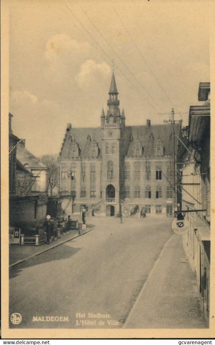 MALDEGEM      HET STADHUIS