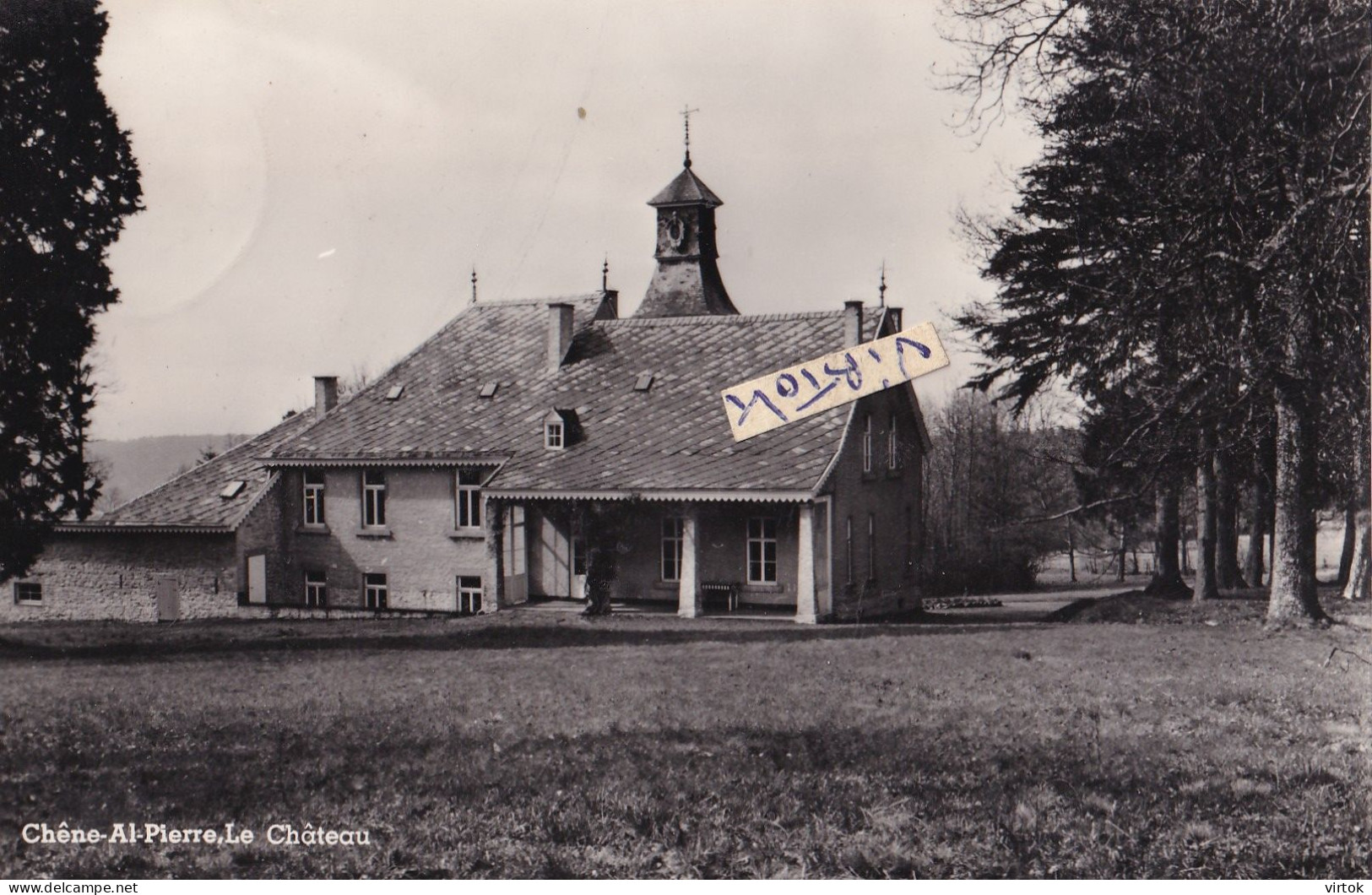manhay chêne al pierre le château