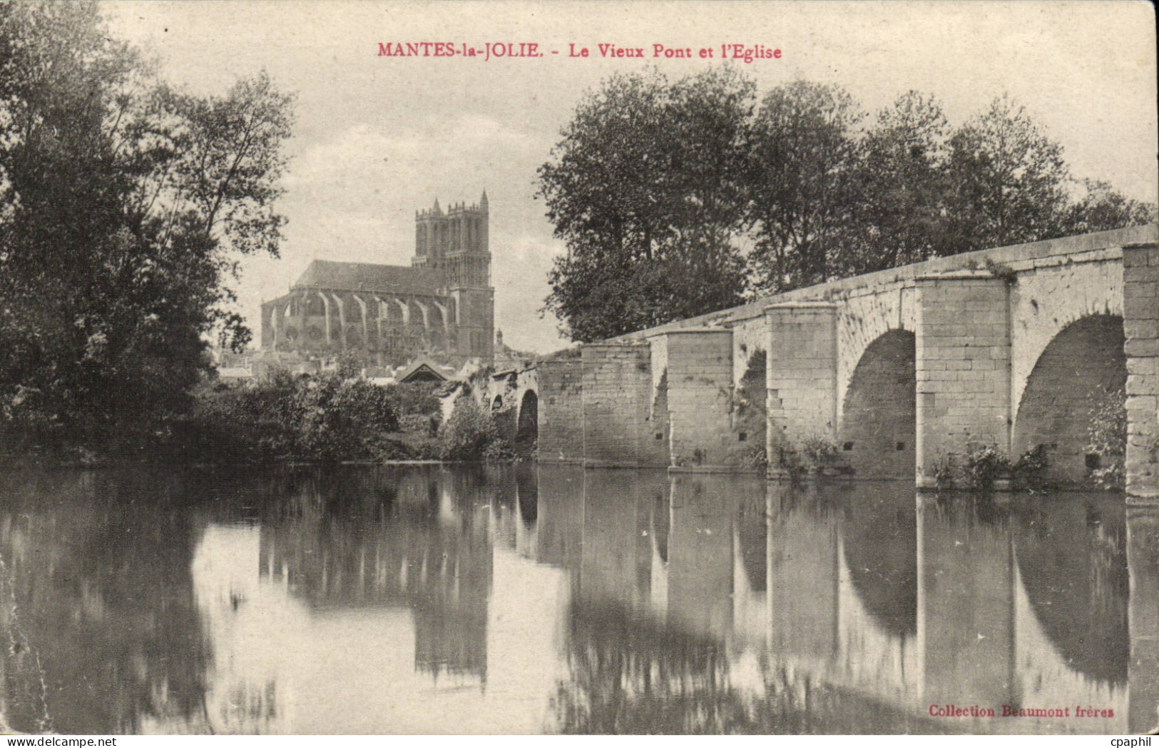 Mantes la jolie CPA Le vieux pont et l'eglise