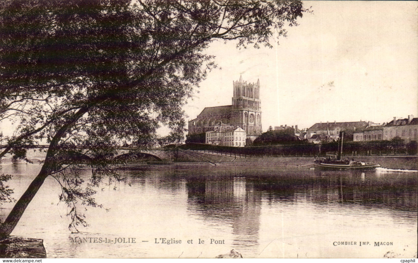 Mantes la Jolie - L'Eglise et le Pont CPA