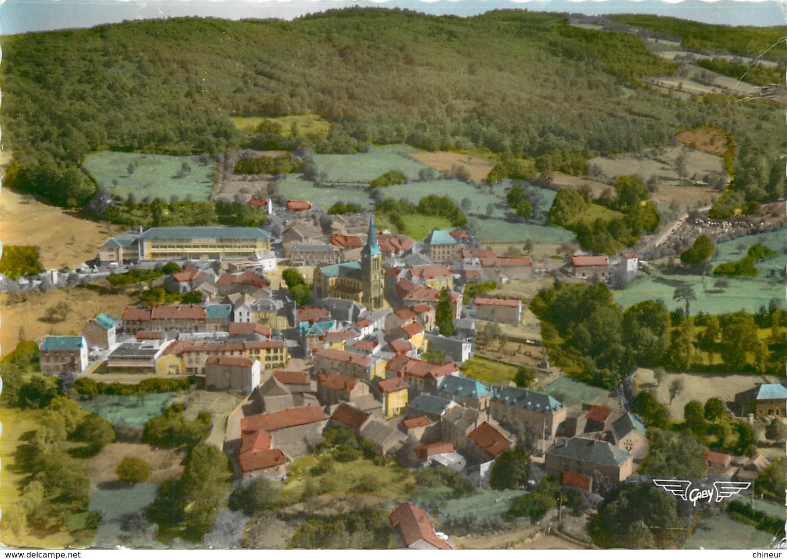 MANZAT VUE GENERALE AERIENNE