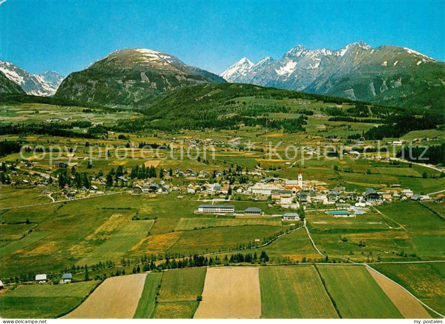 Mariapfarr Sommerfrische Alpenpanorama Fliegeraufnahme