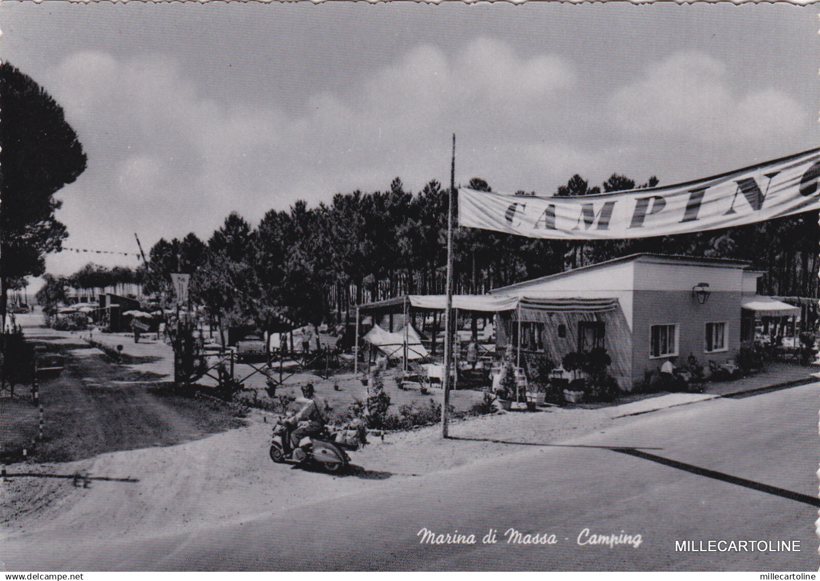 # MARINA DI MASSA: CAMPING