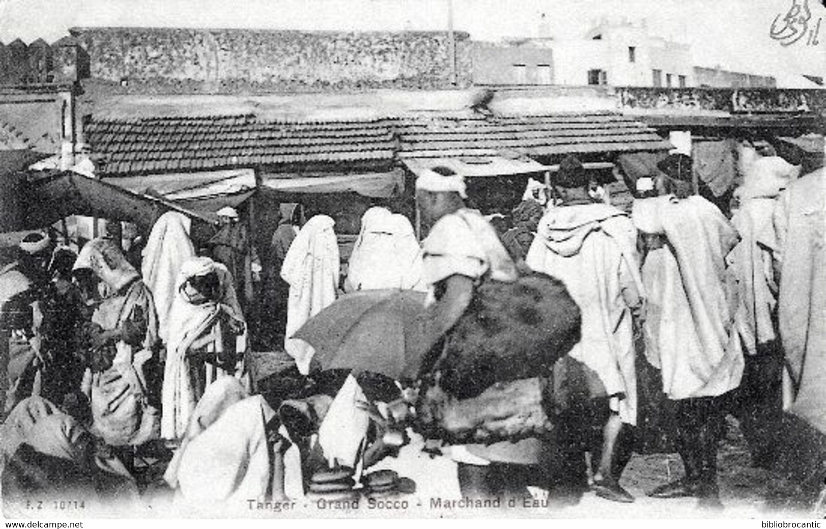 MAROC - TANGER - GRAND SOCCO <  MARCHAND D'EAU