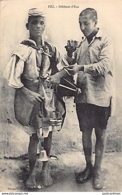 Maroc - FEZ - Débitant d'eau