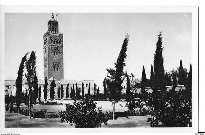 CPA MARRAKECH -la koutoubia