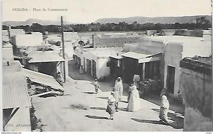 CPA Oujda Place du Commissariat