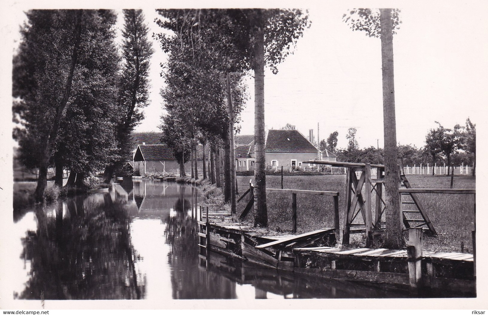 MAROLLES LES BRAULTS(MOULIN)
