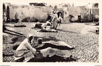 Maroc - MOGADOR - Marchand d egrains - Ed. La Cigogne 1177