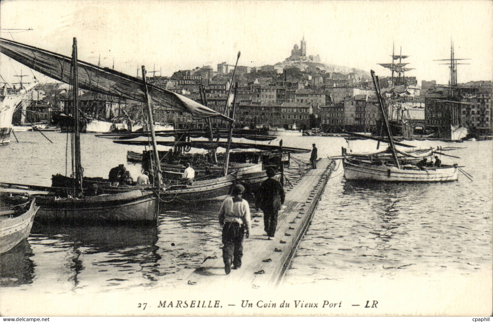 Marseille CPA In coin du vieux port