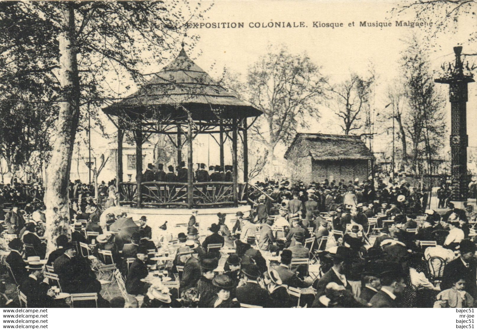 Marseille - Expositions Coloniales - Kiosque et musique Malgache
