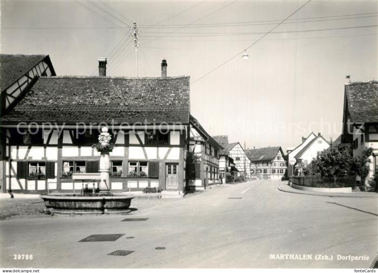 Marthalen Hauptstrasse Brunnen Fachwerkhaeuser