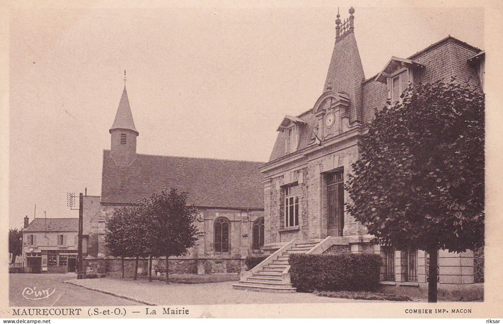 MAURECOURT