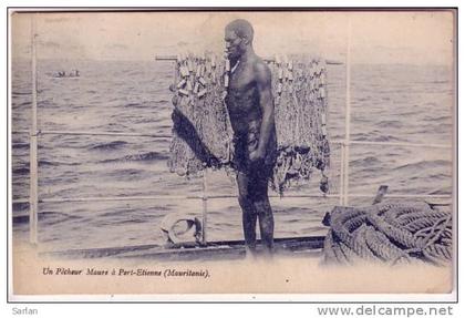 MAURITANIE , Un pecheur Maure a Port Etienne