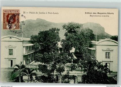 52225749 - Port Louis