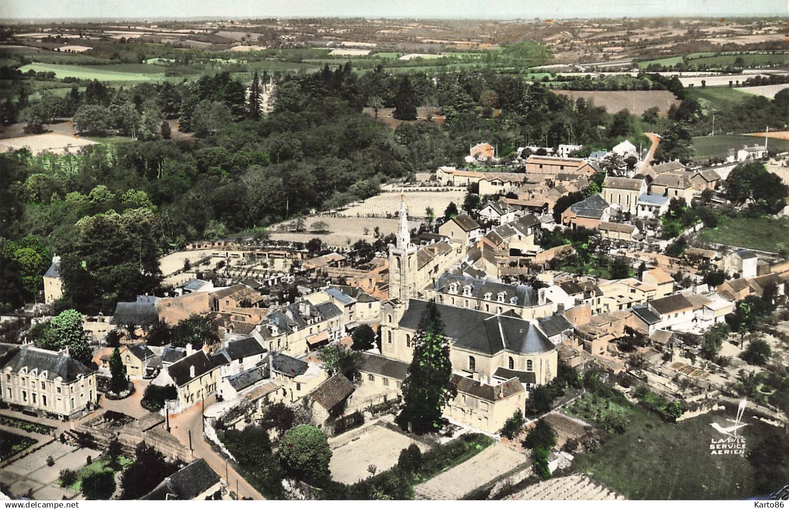 mauves sur loire * vue générale du village