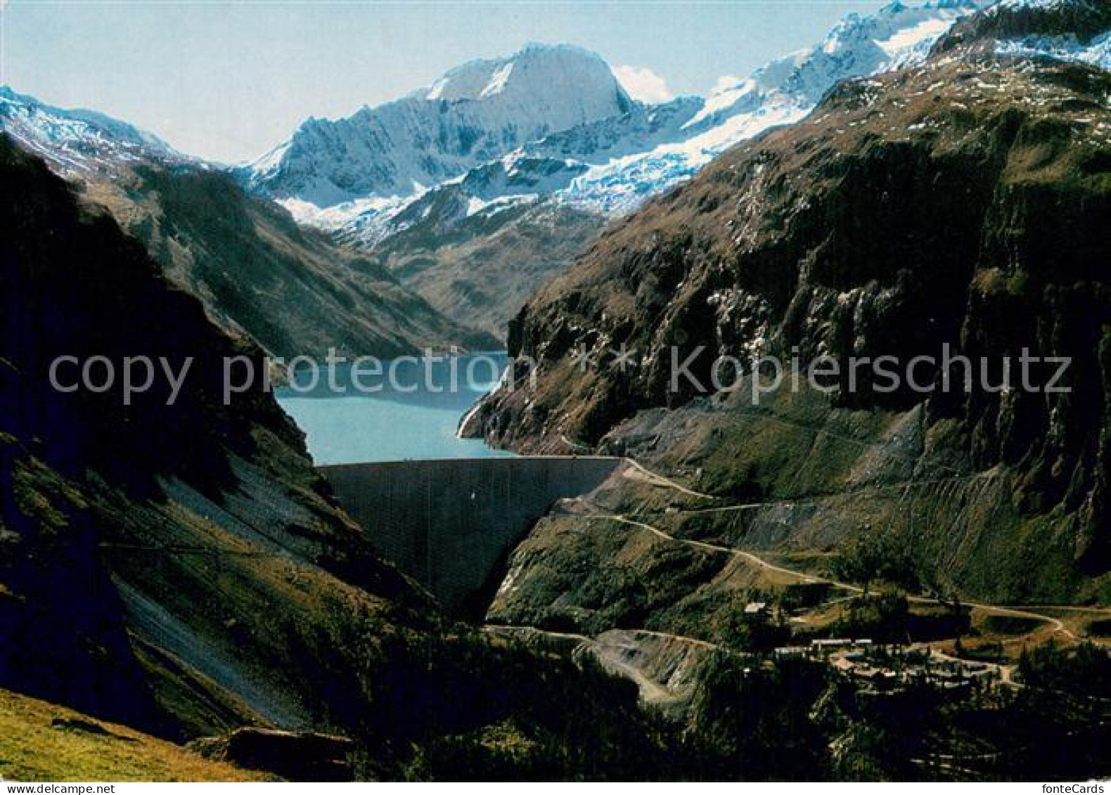 Mauvoisin Barrage et lac du Mauvoisin Vallee de Bagnes