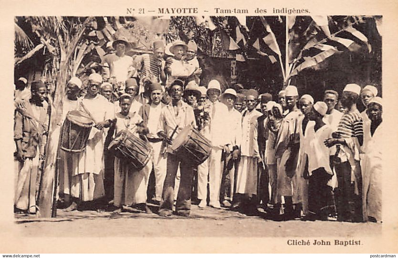 MAYOTTE - Tam-tam des indigènes - Cliché John Baptist - Ed. Issoufali 21