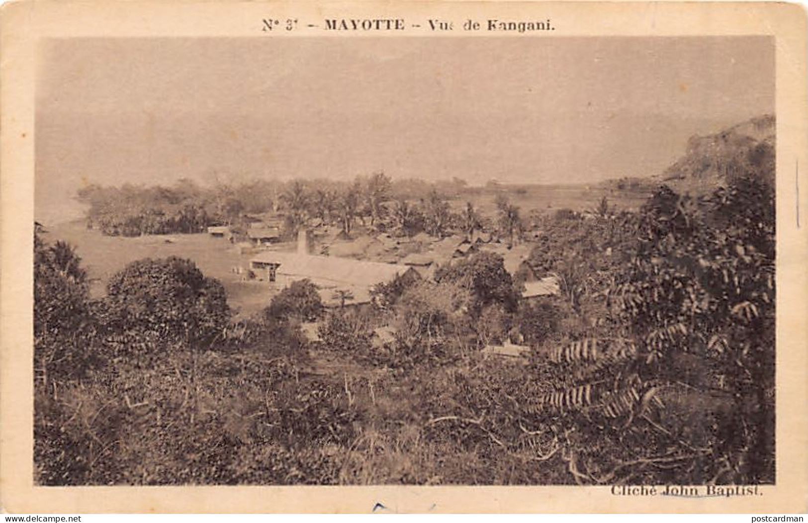 Mayotte - Vue de Kangani - Cliché John Baptist - Ed. Issoutali 31
