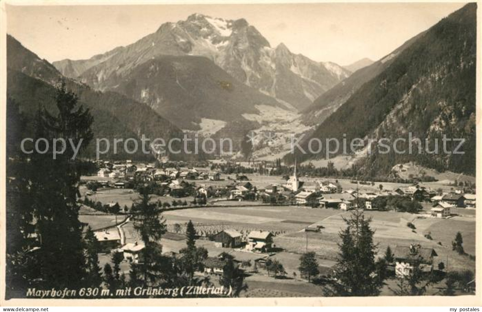 Mayrhofen Zillertal mit Gruenberg