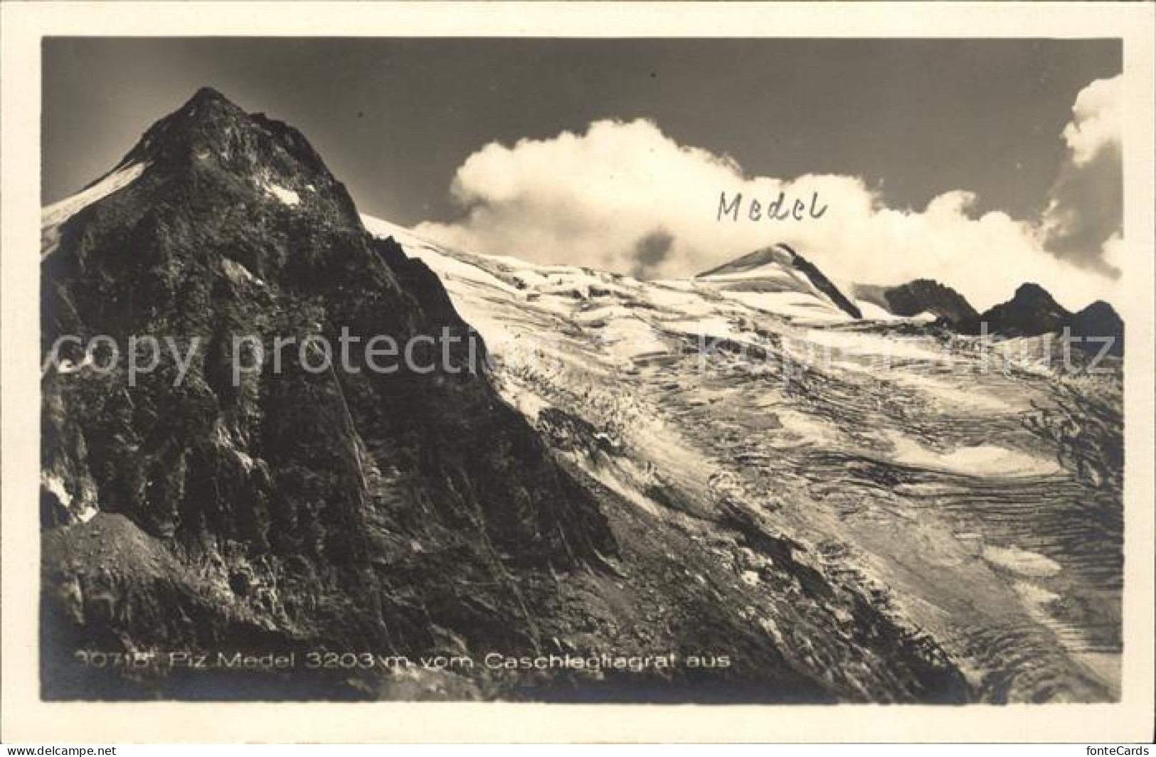 Medel Piz Medel vom Caschlegliagrat