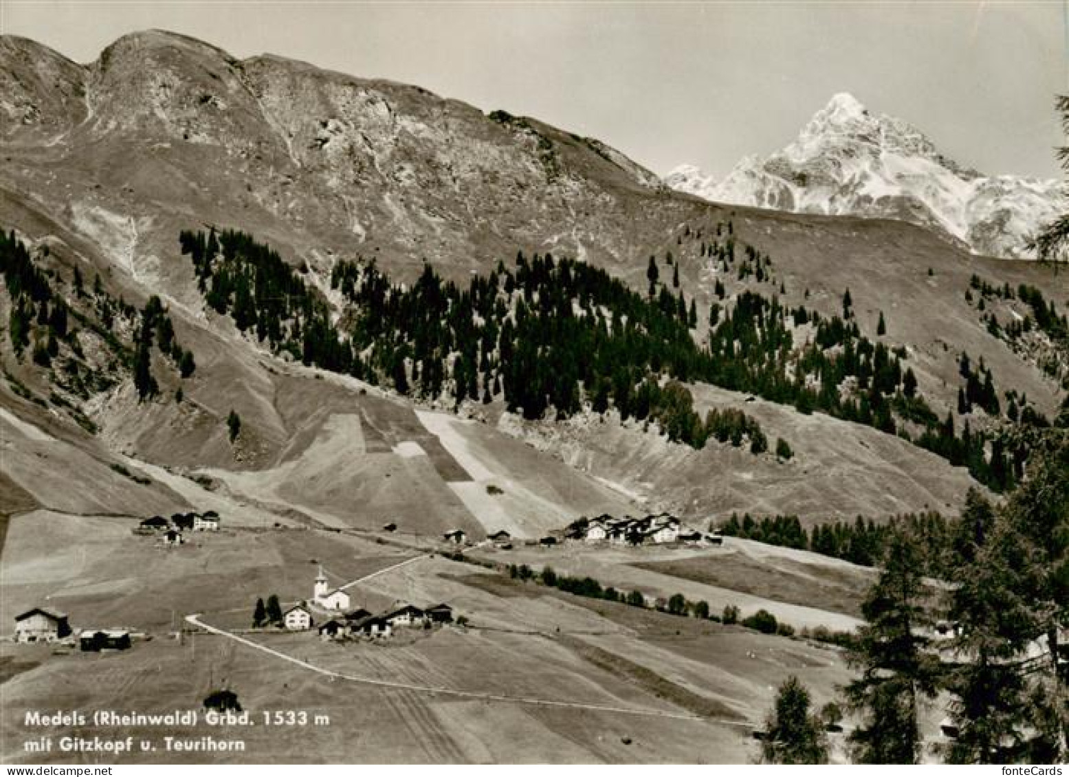 Medels Rheinwald GR Fliegeraufnahme mit Gitzkopf und Teurihorn