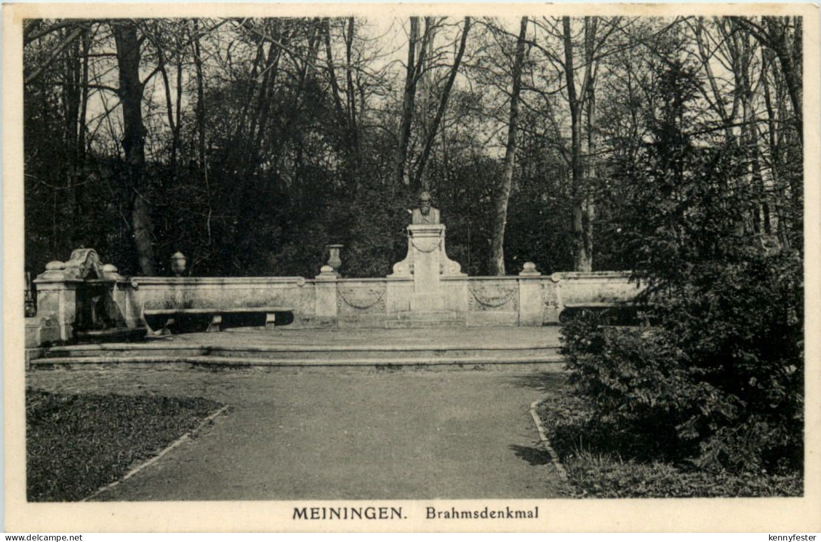 Meiningen, Brahmsdenkmal