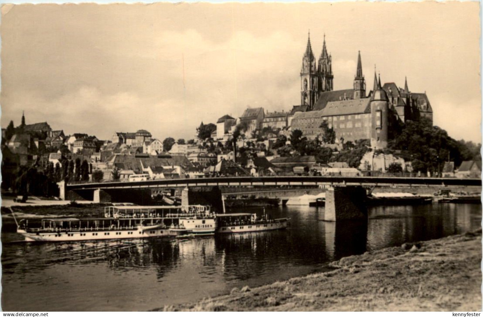 Meissen, Albrechtsburg und Dom und Elbdampfer Meissen