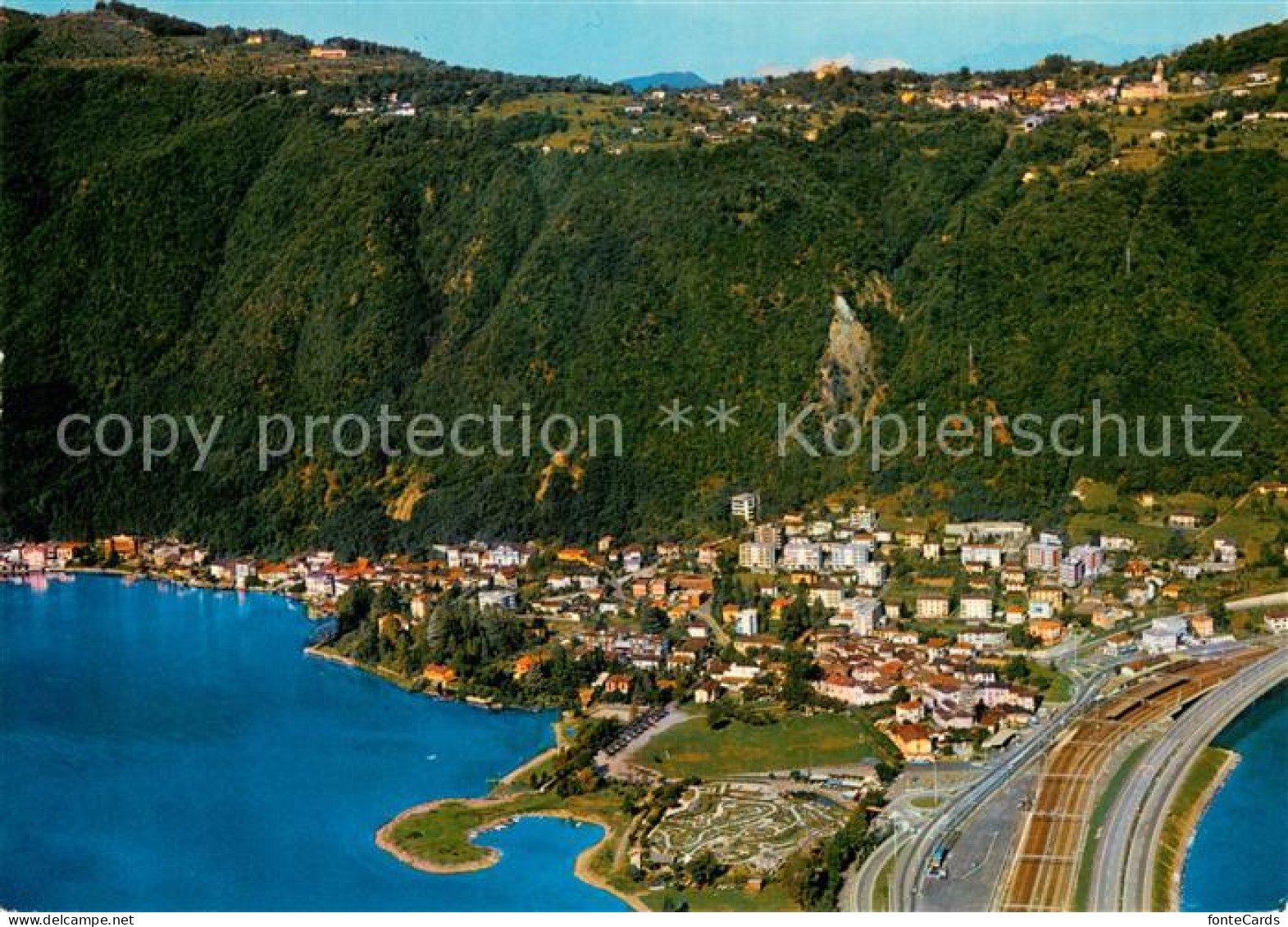 Melide Fliegeraufnahme Melide con Carona