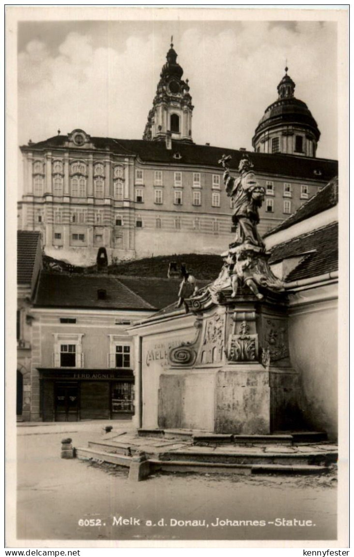 Melk a d Donau - Johannes Statue