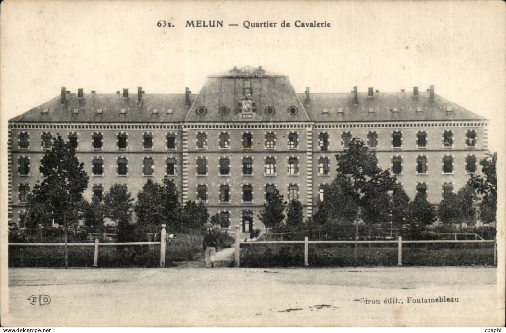 Melun - Quartier de la Cavalerie CPA