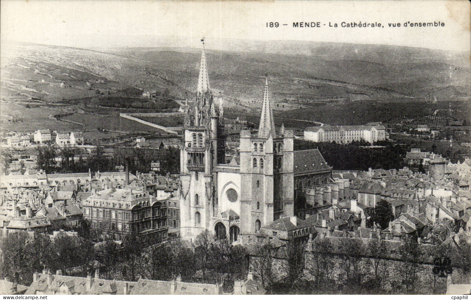 Mende - La Cathedrale - CPA
