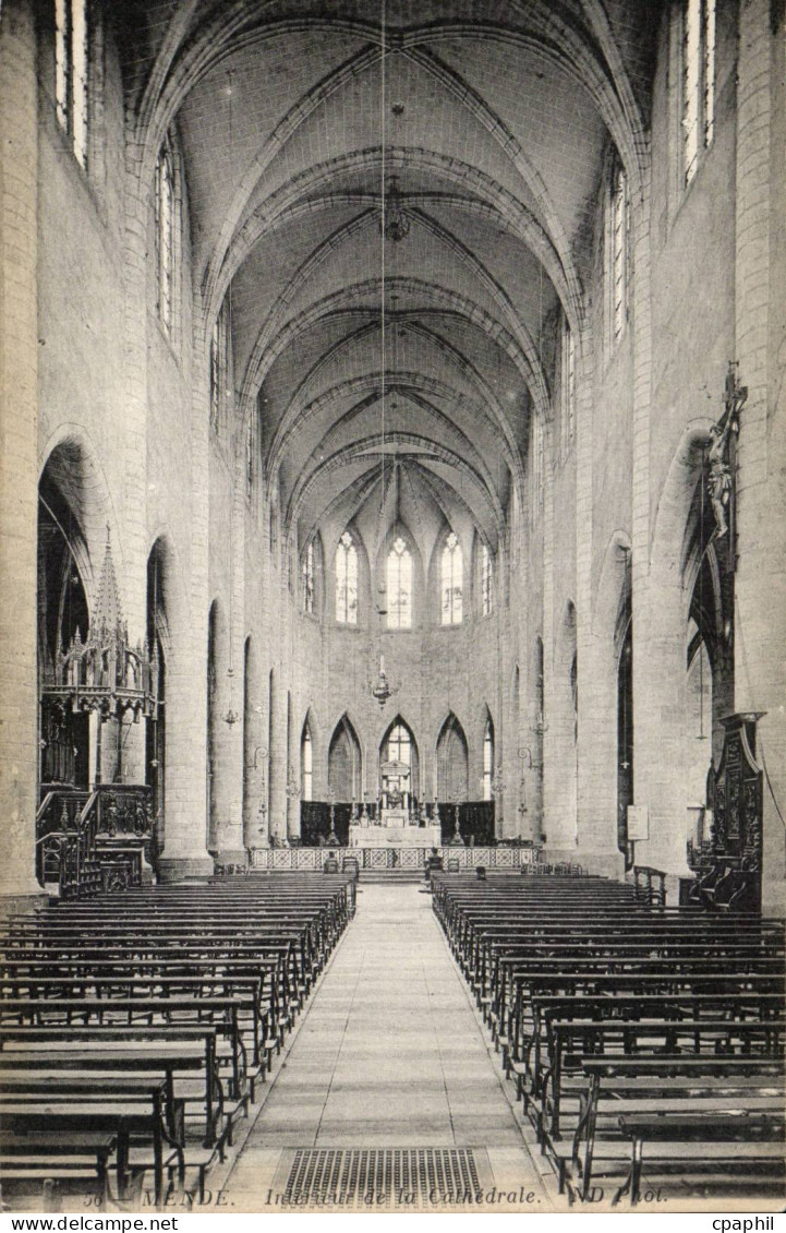 Mende - La Cathedrale - CPA