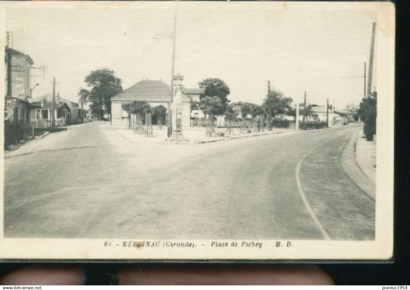 MERIGNAC PLACE DE PICHEY