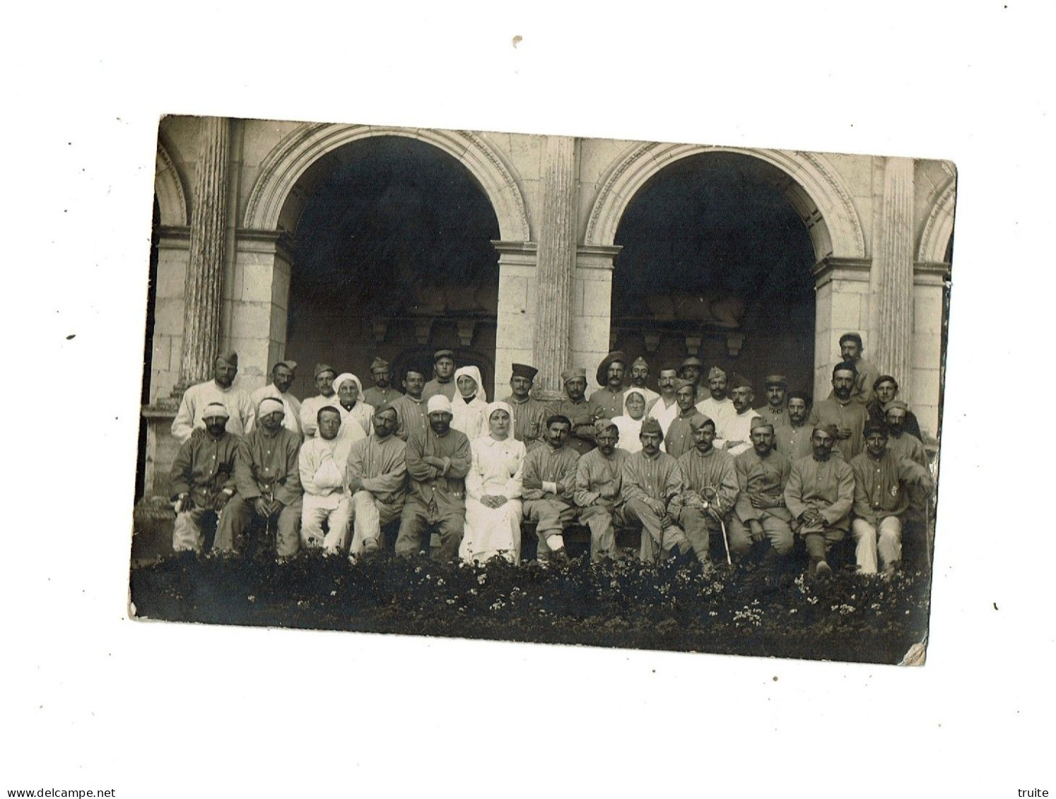 MESNIERES-EN-BRAY HOPITAL TEMPORAIRE ? ( CARTE PHOTO )